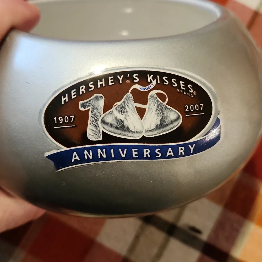 Vintage 2007 Hershey's Kisses - Picture 4 of 4